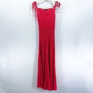 Gusto Red Rib Knit Pleated Midi Dress Bow Straps